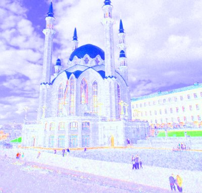 catedral azul de Alex Caminker