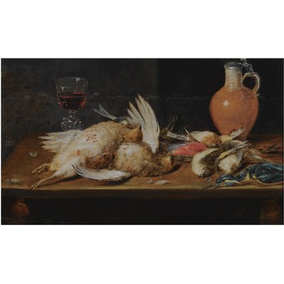 Un bodegón con un petirrojo, un martín pescador, perdices y pájaros cantores, todo sobre una mesa de madera, junto con un vaso y una jarra de barro. de Alexander Adriaenssen