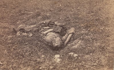 Soldado confederado [en el campo de batalla de Antietam], septiembre de 1862 de Alexander Gardner