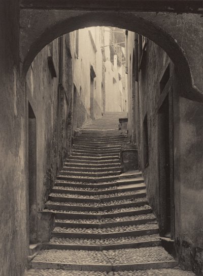 Una calle de Bellagio de Alfred Stieglitz