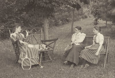 Emmy Obermeyer, Agnes Stieglitz y Flora Small en Oaklawn de Alfred Stieglitz