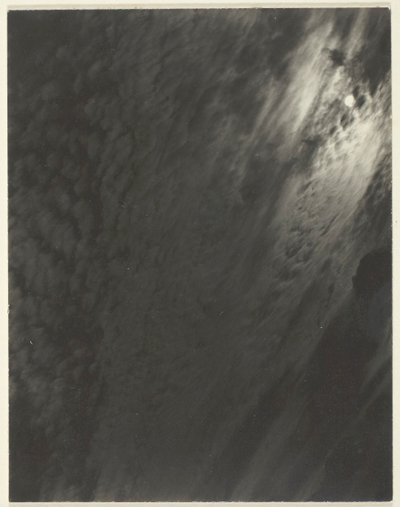 Equivalente, de Set A Third Set, Print 6, 1929 de Alfred Stieglitz