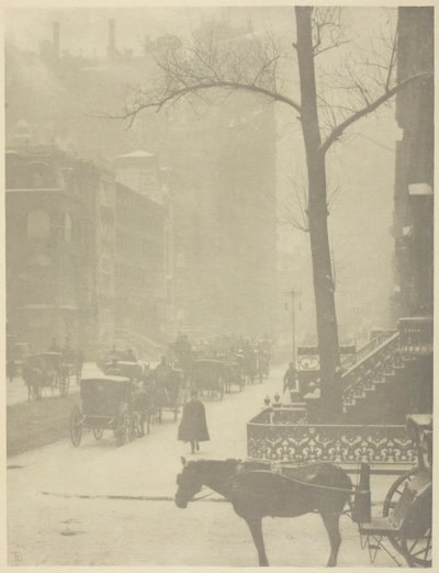 La calle, Quinta Avenida, 1900-01, impreso 1903-04 de Alfred Stieglitz