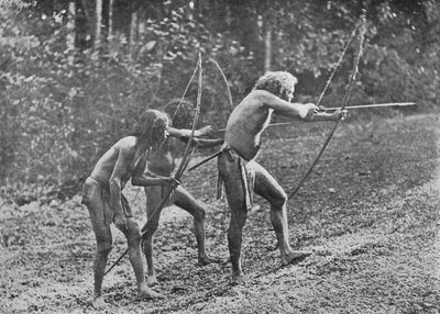 Veddahs o Hombres Salvajes, c1890 de Alfred William Amandus Plate