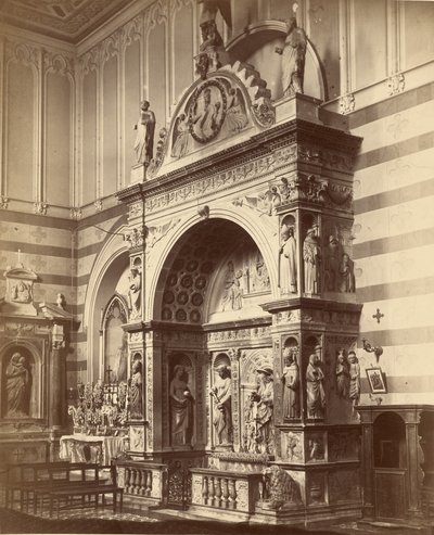 Nápoles, Monumento a Miroballo, San Giovanni a Carbonara de Alfredo Noack