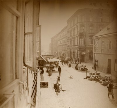 [Vista desde la ventana del apartamento de Mucha, cerca de Amalienstrasse, Múnich]. de Alphonse Maria Mucha