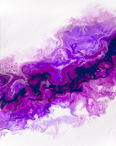 Flujo violeta intenso de Alyson Storms