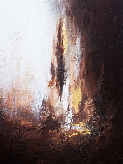 Brillo dorado terroso de Alyson Storms