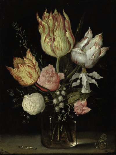 Naturaleza muerta de flores en un jarrón de cristal en una oruga y una mariposa de Ambrosius Bosschaert