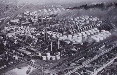 Chicago: Una refinería de petróleo vecina desde el aire de American Photographer (after)