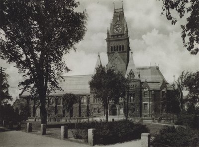 Universidad de Harvard: Memorial Hall de American Photographer (after)