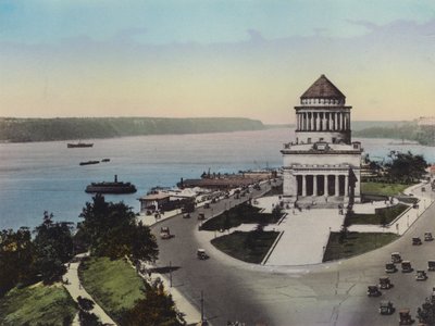 Nueva York: El Río Hudson y Riverside Drive; Tumba de Grant (foto) de American Photographer (after)