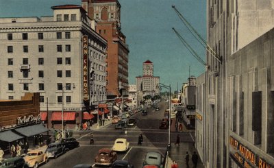 Phoenix, Arizona: Central Avenue, mirando al norte desde el Hotel Adams de American Photographer (after)