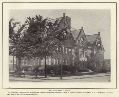 Springfield, Massachusetts: Escuela Buckingham de American Photographer (after)