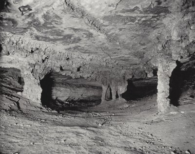 La Cámara Nupcial, Cueva Mammoth, Kentucky de American Photographer (after)