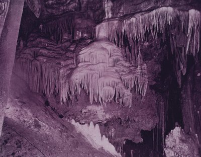 Velo de Titania, Cavernas de Luray, Virginia de American Photographer (after)