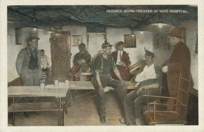 Minería del carbón en Estados Unidos: Heridos atendidos en el hospital de la mina (foto en color) de American Photographer