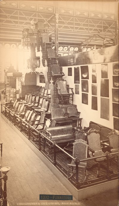 Exhibición de Gardner & Co.-Edificio Principal, Exposición Internacional del Centenario de American Photographer