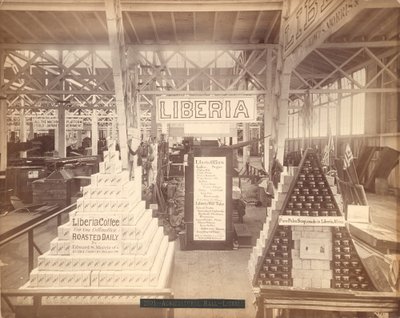 Exhibición de jabón y café de Liberia, Salón de Agricultura, Exposición del Centenario de Filadelfia, 1876 de American Photographer