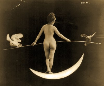 Noche, c.1895 de American Photographer