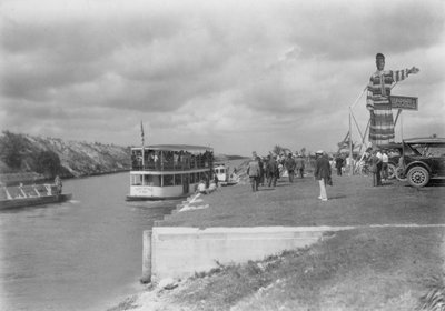 Tour de Compradores Potenciales a Hialeah, 1922 de American Photographer