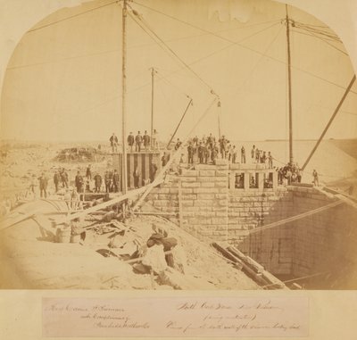 Casa de la Puerta Sur del Nuevo Embalse, Central Park, durante la construcción de American Photographer