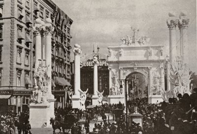 El Arco de Dewey frente al Hotel de la Quinta Avenida en la calle 23, Ciudad de Nueva York, celebrando la victoria sobre España, 1899 de American Photographer