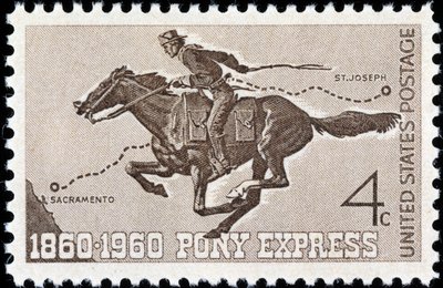 Sello estadounidense en el Pony Express de American School