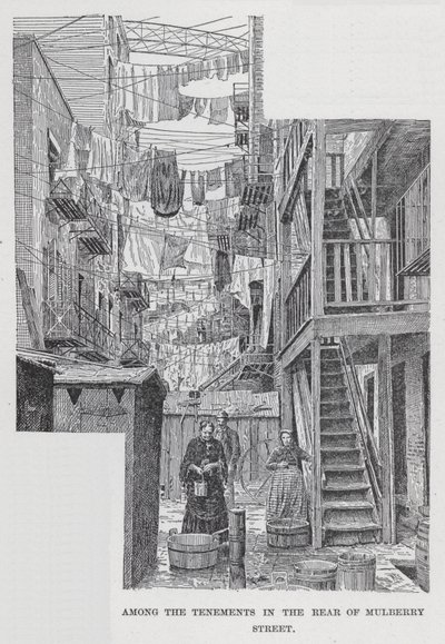 Entre las casas de vecindad en la parte trasera de Mulberry Street (litografía) de American School