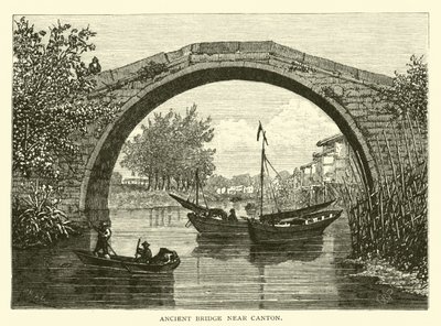 Puente antiguo cerca de Cantón de American School