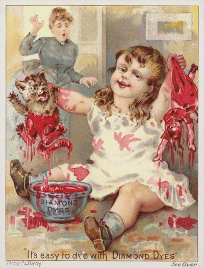 Niña sumergiendo gato y muñeca en tinte rojo de American School