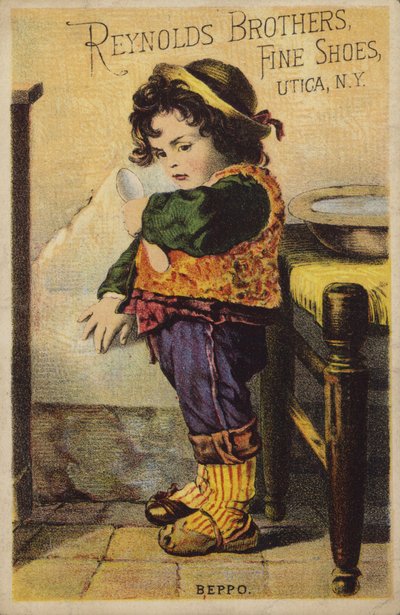 Niña con sandalias desiguales de American School