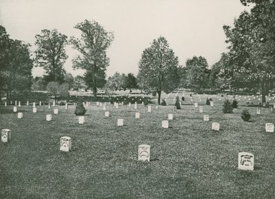 Tumbas de Soldados, Arlington Heights de American School