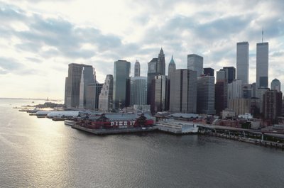 Vista hacia el Distrito Financiero a través del East River de American School