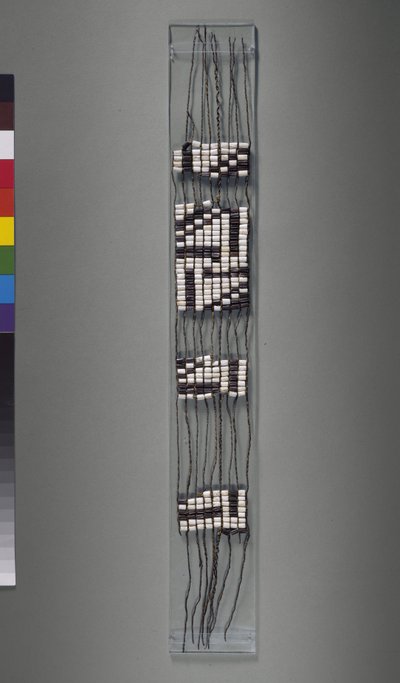 Cinturón de wampum, tribu iroquesa o algonquina americana, posiblemente siglo XVII de American School
