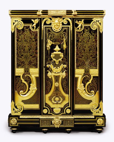 Pequeña armoire con montura de bronce dorado Luis XIV, 1700-10 de Andre Charles Boulle