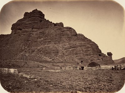 Lámina 34. Sentinel Rock, Weber Valley,1869 (foto) de Andrew Joseph Russell