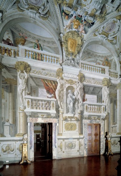 Vista interior de una sala de reuniones oficial decorada con frescos de Angelo Michele Colonna y Agostino Mitelli de Angelo and Mitelli Agostino Colonna