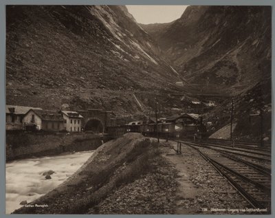 Entrada al túnel de San Gotardo en Göschenen Göschenen, eingang i/das Gotthardtunnel (título del objeto) de Anonymous