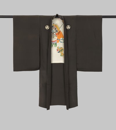 Chicos haori con juguetes de Anonymous