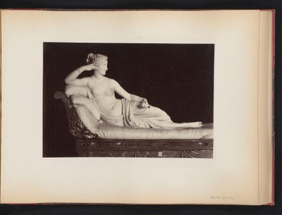 Escultura de Pauline Borghese-Bonaparte como Venus Victrix por Antonio Canova en la Galleria Borghese en Roma, Italia de Anonymous