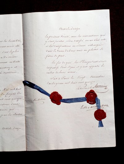 Artículo 12 del Tratado de 1815 entre Francia y los Coaligados. Segundo Tratado de París firmado por Armand Emmanuel de Vignerot du Plessis, Duque de Richelieu (1766-1822): el Tratado prevé la cooperación entre Austria, el Reino Unido, Prusia y Rusia de Anonymous Anonymous
