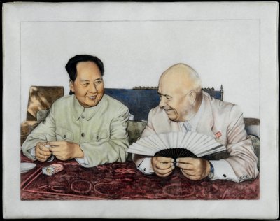 Nikita Khrushchev (1894-1971) y Mao Zedong (Tse-Toung, Tse Toung) (1893-1976) - Nikita Khrushchev y Mao Zedong - Anónimo. Porcelana, decoración sobre esmalte, principios de los años 60. Colección Privada de Anonymous Anonymous