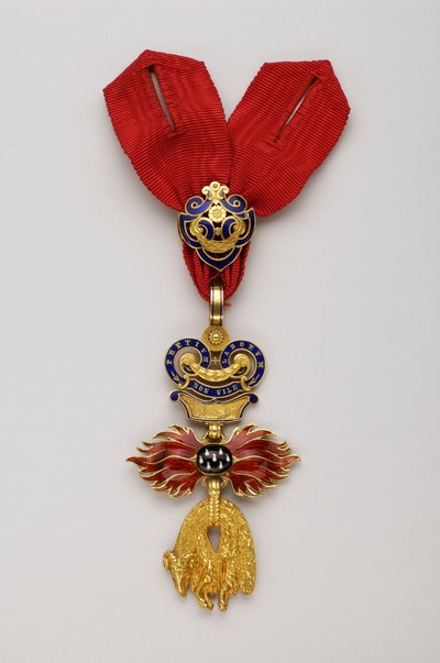 Orden del Toisón de Oro: Toisón de Oro austriaco - Insignia reducida - 1850-1900 - Oro y esmaltes - H: 7.6 cm; W: 4.5 cm; Peso: 42 g - Colección privada de Anonymous Anonymous