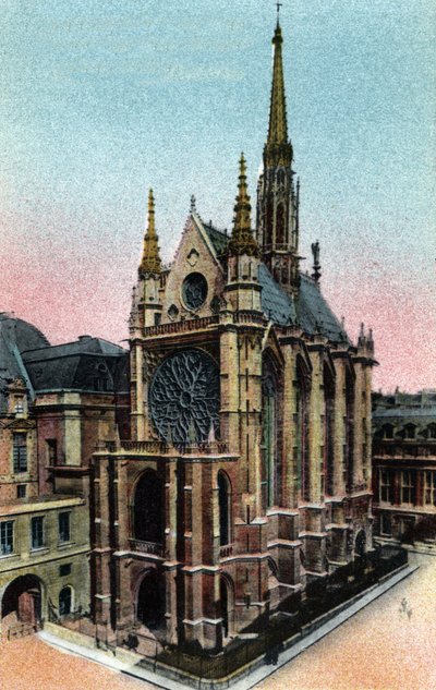 París: vista exterior de la Sainte Chapelle (Sainte-Chapelle) (siglo XIII, arquitectura gótica). Fotografía de 1920 en Álbum Artístico de la ciudad de París. Colección privada de Anonymous Anonymous