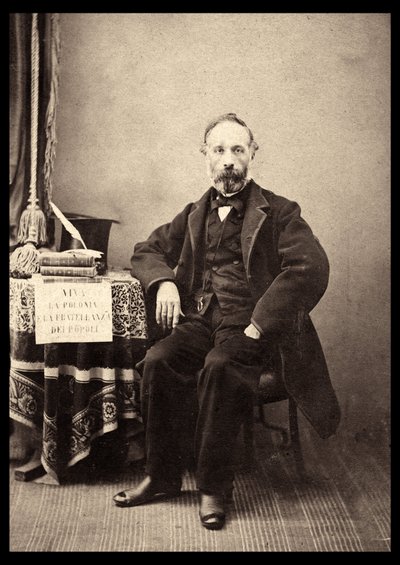 Retrato de Francesco Crispi (1818-1901) estadista italiano en 1863. de Anonymous Anonymous