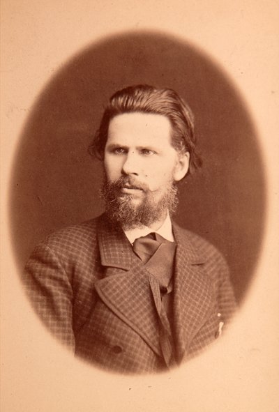 Retrato del artista Ivan Nikolaievitch (Nikolaevich) Kramskoi (1837-1887). Foto de albúmina de Anonymous Anonymous