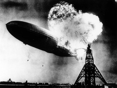 El desastre del Hindenburg, 6 de mayo de Anonymous Anonymous