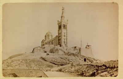 La ciudad de Marsella y sus alrededores alrededor de 1885-1890: Notre Dame de la Garde de Anonymous Anonymous