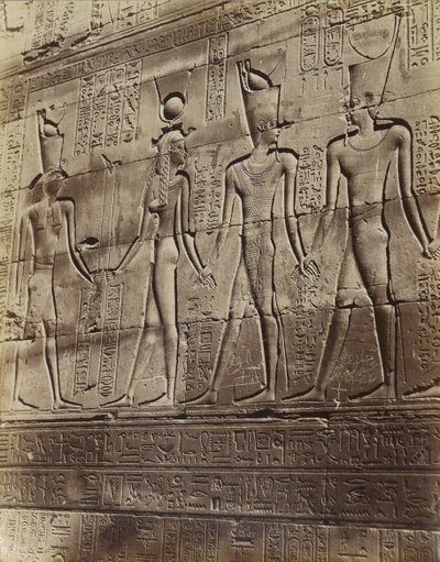 Bajo relieve del Templo en Edfu de Antonio Beato